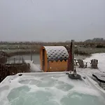 Holoftet Bb Nocleg ze śniadaniem