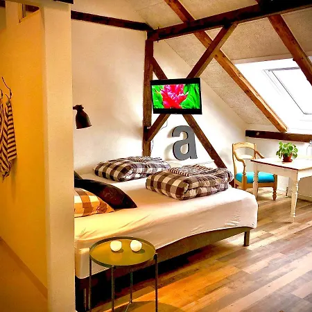 Holoftet Bb Couette-café 3*